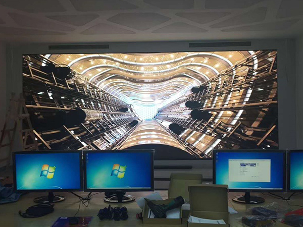 LED显示屏
